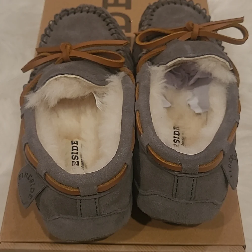 Fireside by Dearfoams Size 13 Kids Genuine Suede